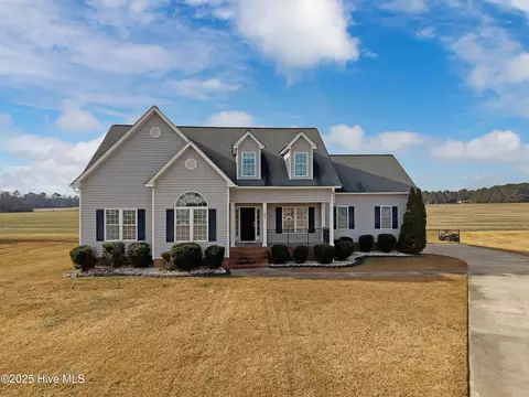 804 Treyburn Cir, Greenville, NC 27858