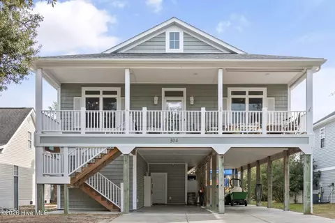 304 NE 47th St, Oak Island, NC 28465