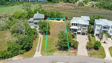 1347 Tidalwalk Dr, Wilmington, NC 28409