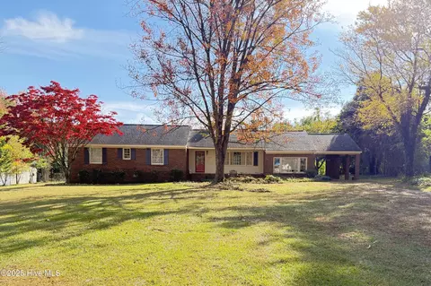 2001 Reges Store Rd, Nashville, NC 27856
