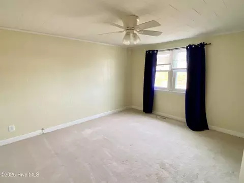 Bedroom - 112 Croaker St, Davis, NC 28524 photo 2 of 2