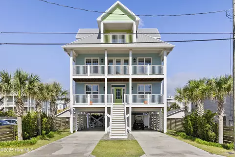 711 Carolina Beach Ave N, Carolina Beach, NC 28428