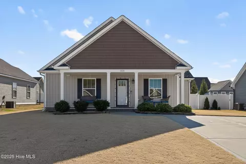 3831 Bucklin Dr N, Elm City, NC 27822
