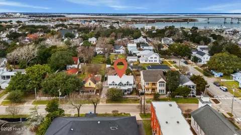 211 Turner St, Beaufort, NC 28516