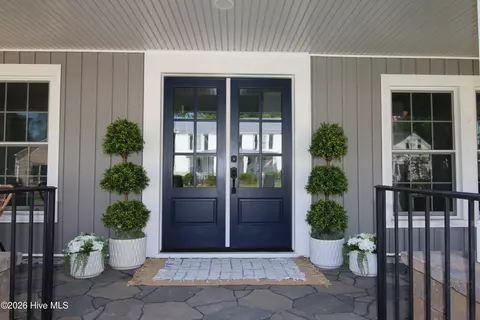 Exterior - 109 N Main St, Bath, NC 27808 photo 4 of 7
