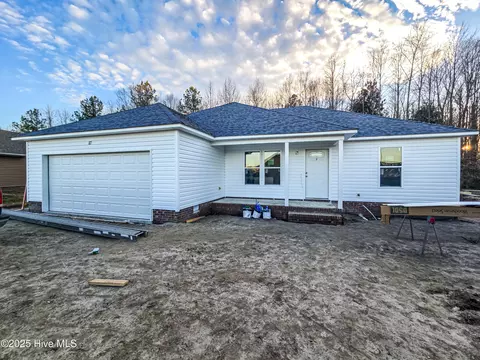 226 Nugget Trl, Elizabeth City, NC 27909