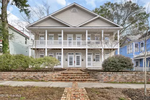 405 S 6th St #1, Wilmington, NC 28401
