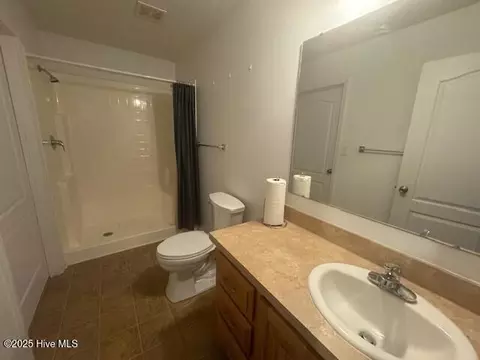 Bath - 106 Ryan Ln, Murfreesboro, NC 27855 photo 1 of 2