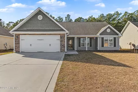 321 Hughes Ln, Jacksonville, NC 28546