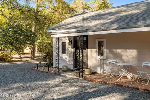 Exterior - 30 Windmere Rd, Pinehurst, NC 28374 photo 3 of 10