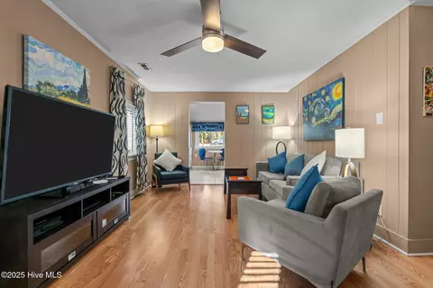 Living - 30 Windmere Rd, Pinehurst, NC 28374 photo 4 of 4