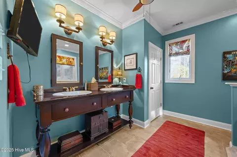 Bath - 256 Spring Dr, Aurora, NC 27806 photo 1 of 4