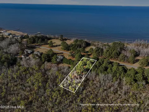 377 Country Ests, Columbia, NC 27925