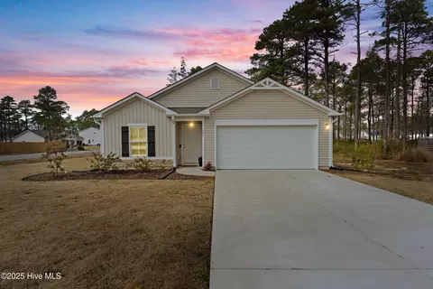 251 Fifty Lakes Dr, Southport, NC 28461