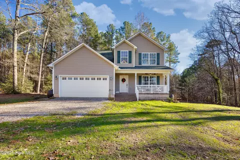 416 Wahala Dr, Carthage, NC 28327