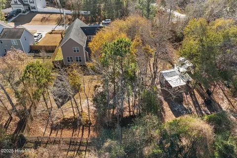 View/Area - 123 Beagle Dr, Hubert, NC 28539 photo 3 of 10