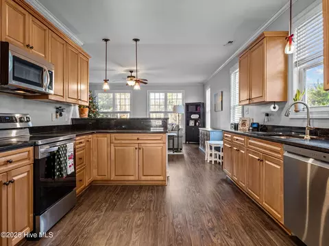 Kitchen - 123 Beagle Dr, Hubert, NC 28539 photo 1 of 3