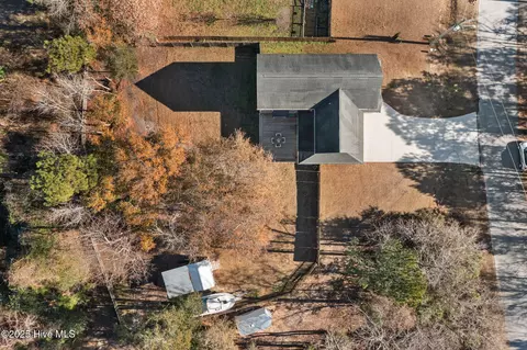 View/Area - 123 Beagle Dr, Hubert, NC 28539 photo 2 of 10