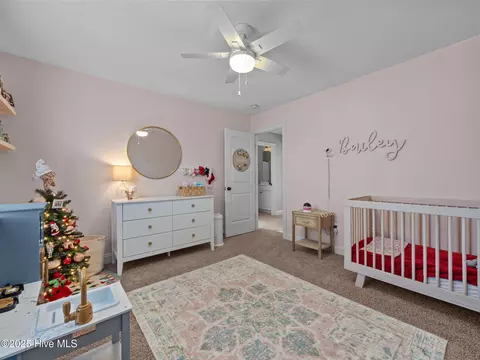 Bedroom - 123 Beagle Dr, Hubert, NC 28539 photo 4 of 8