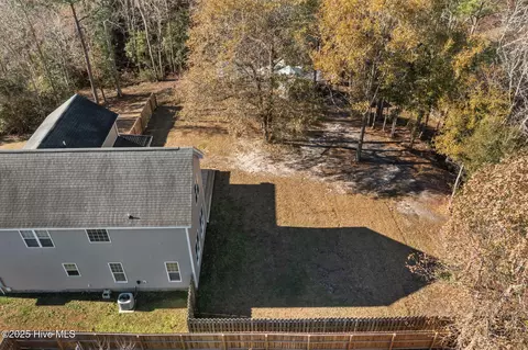 View/Area - 123 Beagle Dr, Hubert, NC 28539 photo 4 of 10