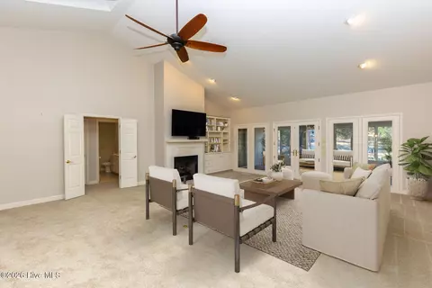Living - 253 Devonshire Ave W, West End, NC 27376 photo 4 of 5