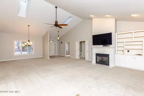 Living - 253 Devonshire Ave W, West End, NC 27376 photo 3 of 5