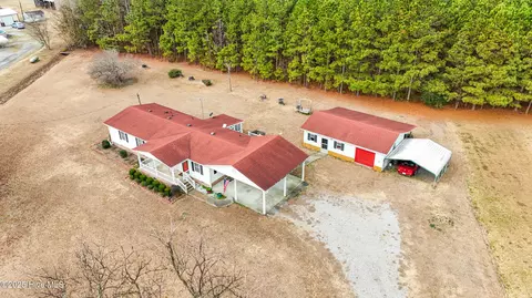 632 Ambrose Rd, Creswell, NC 27928