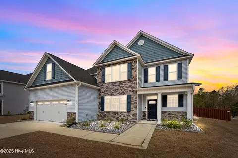 207 Knightheads Dr, Swansboro, NC 28584