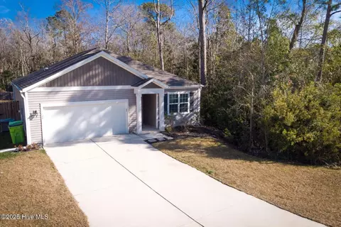 120 Mardella Way, Holly Ridge, NC 28445
