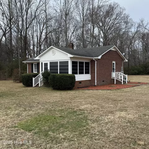 233 Burnt Mill Rd, Edenton, NC 27932
