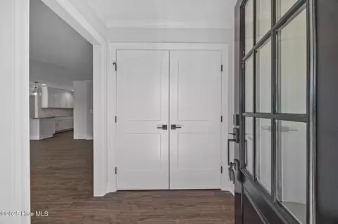 Entry Way - 263 Treasure Point Rd, Bath, NC 27808 photo 1 of 1