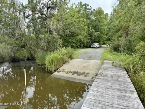 Exterior - 263 Treasure Point Rd, Bath, NC 27808 photo 10 of 14