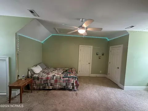 Bedroom - 402 Confederate St, Windsor, NC 27983 photo 3 of 13