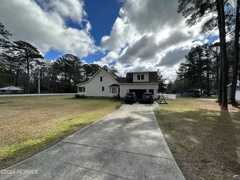 Other - 402 Confederate St, Windsor, NC 27983 photo 2 of 14
