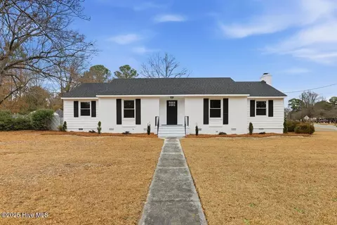 1803 Berry St, Goldsboro, NC 27530