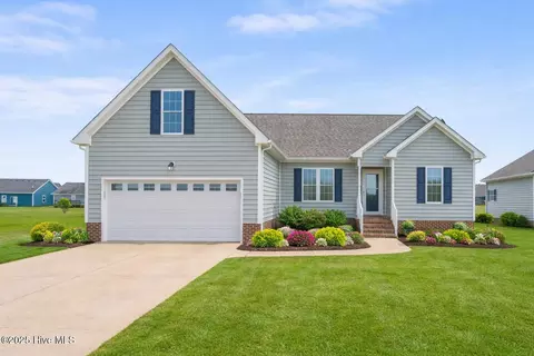 609 Millbrooke Cir, Elizabeth City, NC 27909
