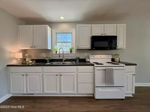 48 First St, Chocowinity, NC 27817 photo 16