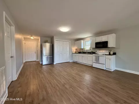 48 First St, Chocowinity, NC 27817 photo 19