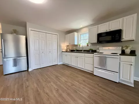 48 First St, Chocowinity, NC 27817 photo 17