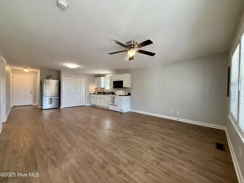 48 First St, Chocowinity, NC 27817 photo 10