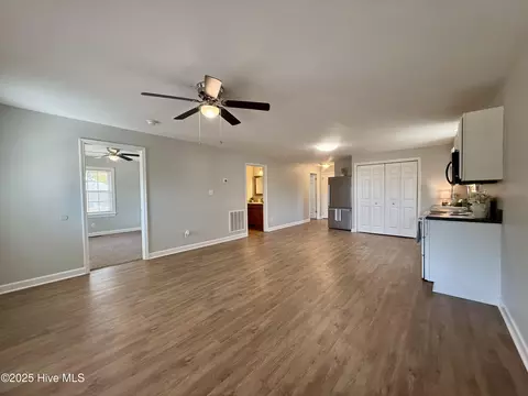 48 First St, Chocowinity, NC 27817 photo 11