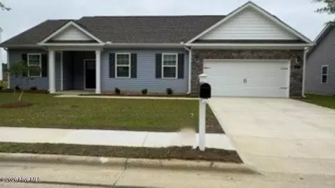 233 Lake Tyler Dr, New Bern, NC 28560