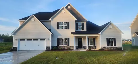 3002 Yellowfin Dr, New Bern, NC 28562