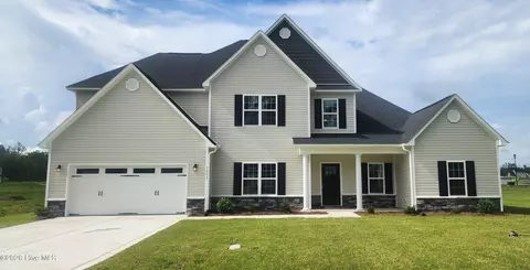 3002 Yellowfin Dr, New Bern, NC 28562