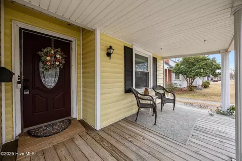 Exterior - 4137 N Lee St, Ayden, NC 28513 photo 2 of 16