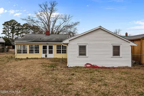 Exterior - 4137 N Lee St, Ayden, NC 28513 photo 14 of 16