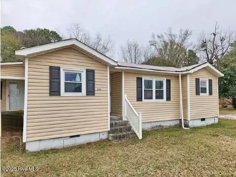 2509 Railroad St, Winterville, NC 28590