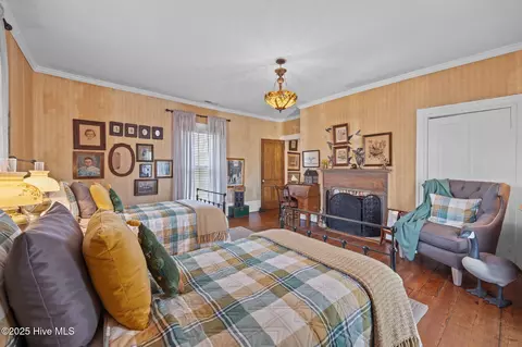 Bedroom - 308 N Front St, Hamilton, NC 27840 photo 2 of 7
