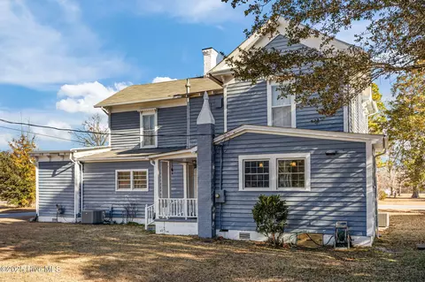 Exterior - 308 N Front St, Hamilton, NC 27840 photo 11 of 13