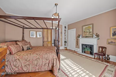 Bedroom - 308 N Front St, Hamilton, NC 27840 photo 6 of 7